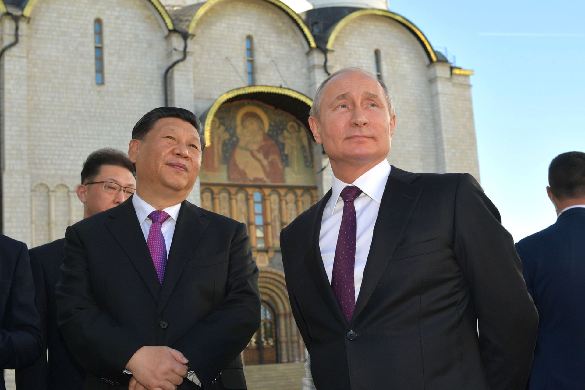 Bild: Kremlin.ru, Vladimir Putin and Xi Jinping (2019-06-05) 33, CC BY 4.0, via Wikimedia Commons (Bildgröße geändert)
