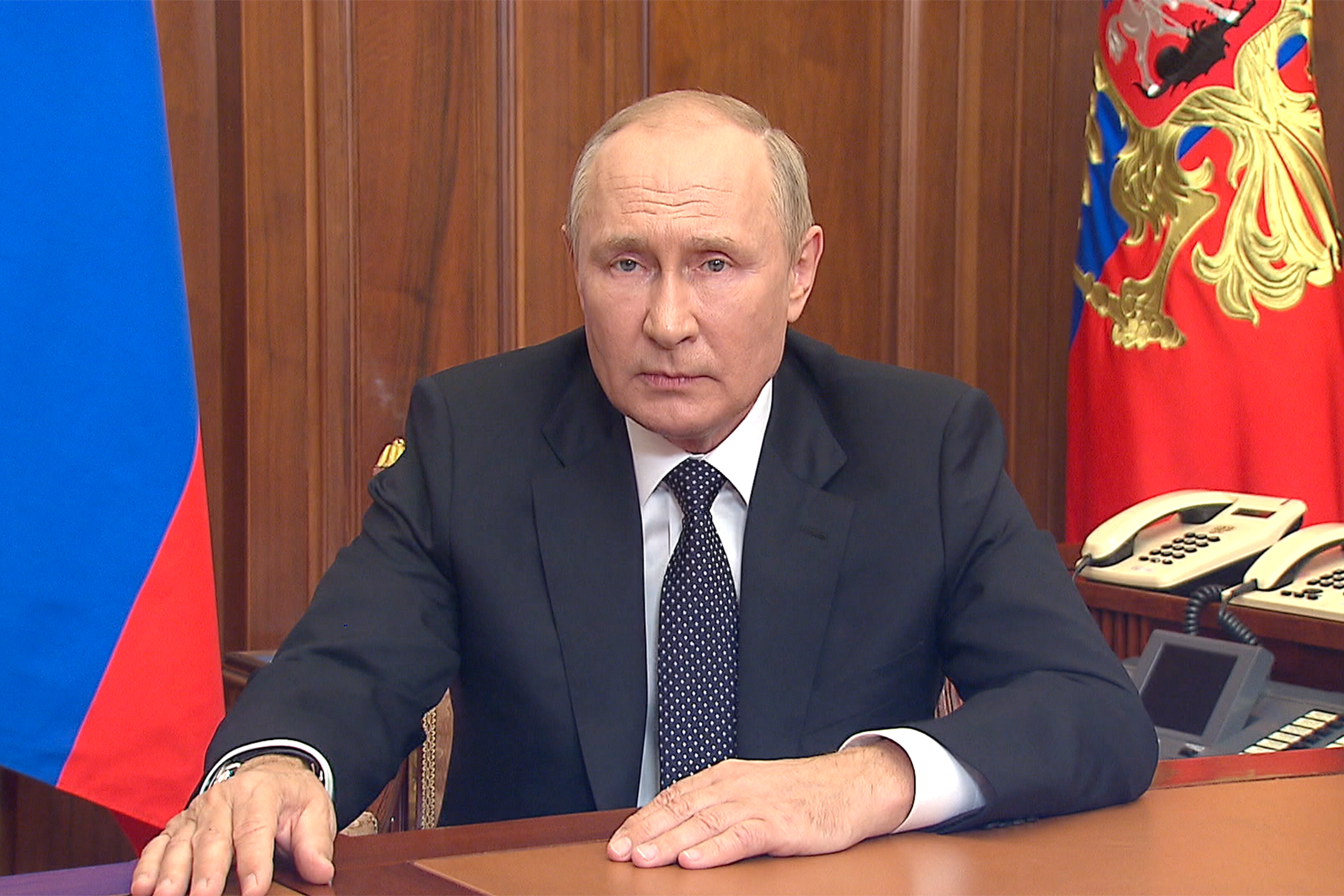 Bild: Kremlin.ru, Vladimir Putin (2022-09-21), CC BY 4.0, via Wikimedia Commons (Bildgröße geändert)