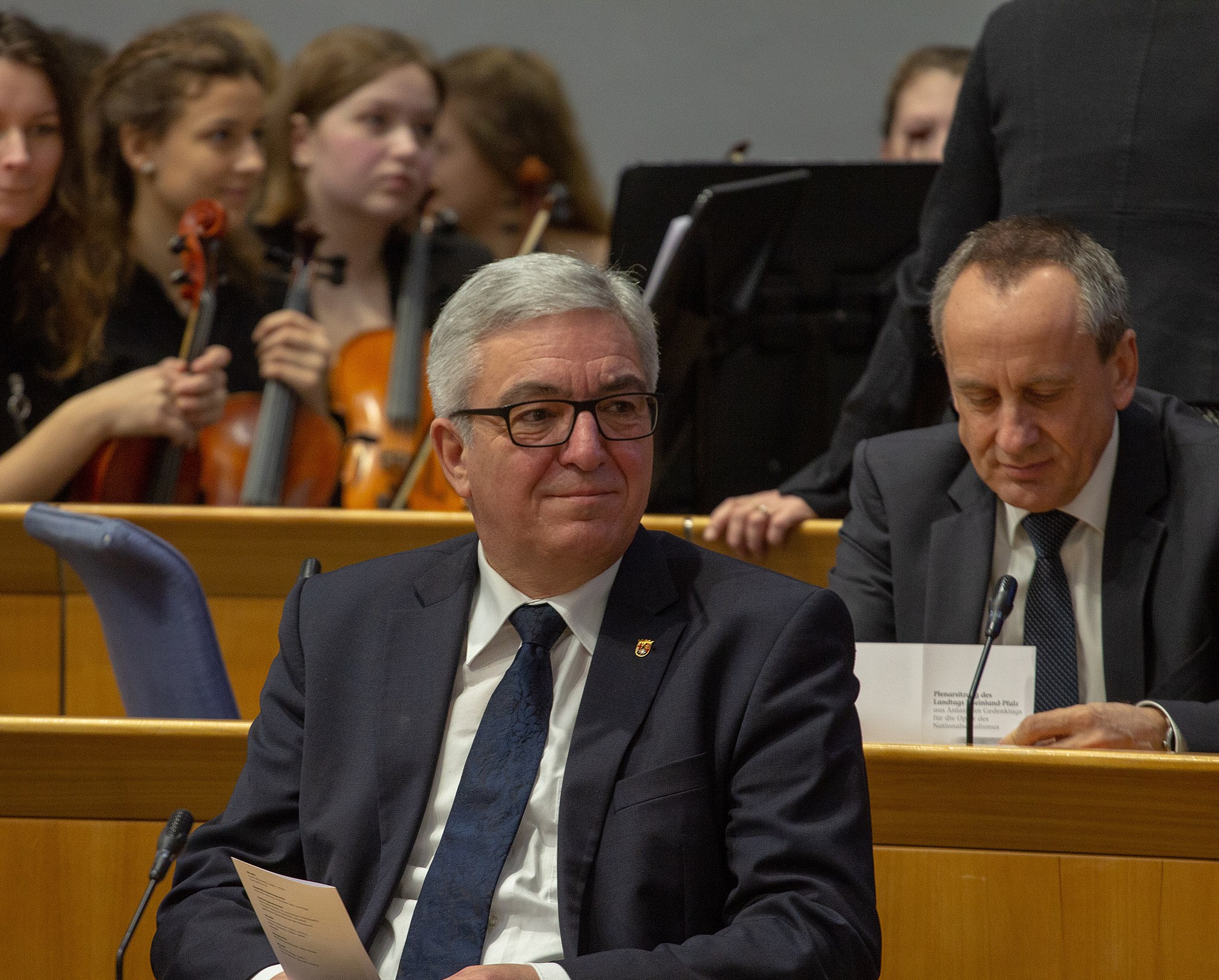 Bild: Olaf Kosinsky, Veranstaltung im Landtag Rheinland-Pfalz 4461, CC BY-SA 3.0 DE via Wikimedia Commons (Keine Änderungen vorgenommen)