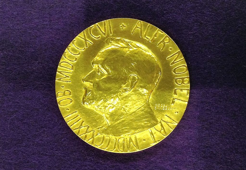 Bild: Awalin, 1974 Nobel Peace Prize awarded to Eisaku Satō, CC-BY-SA-4.0, via Wikimedia Commons (Bildgröße verändert)