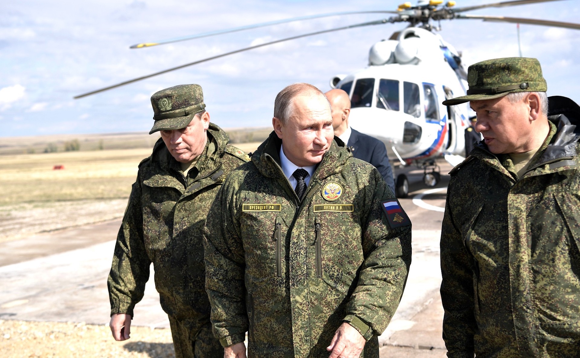 Bild: Kremlin.ru, CC BY 4.0,Military exercises Center-2019-02.jpg, via Wikimedia Commons (Bildgröße verändert)